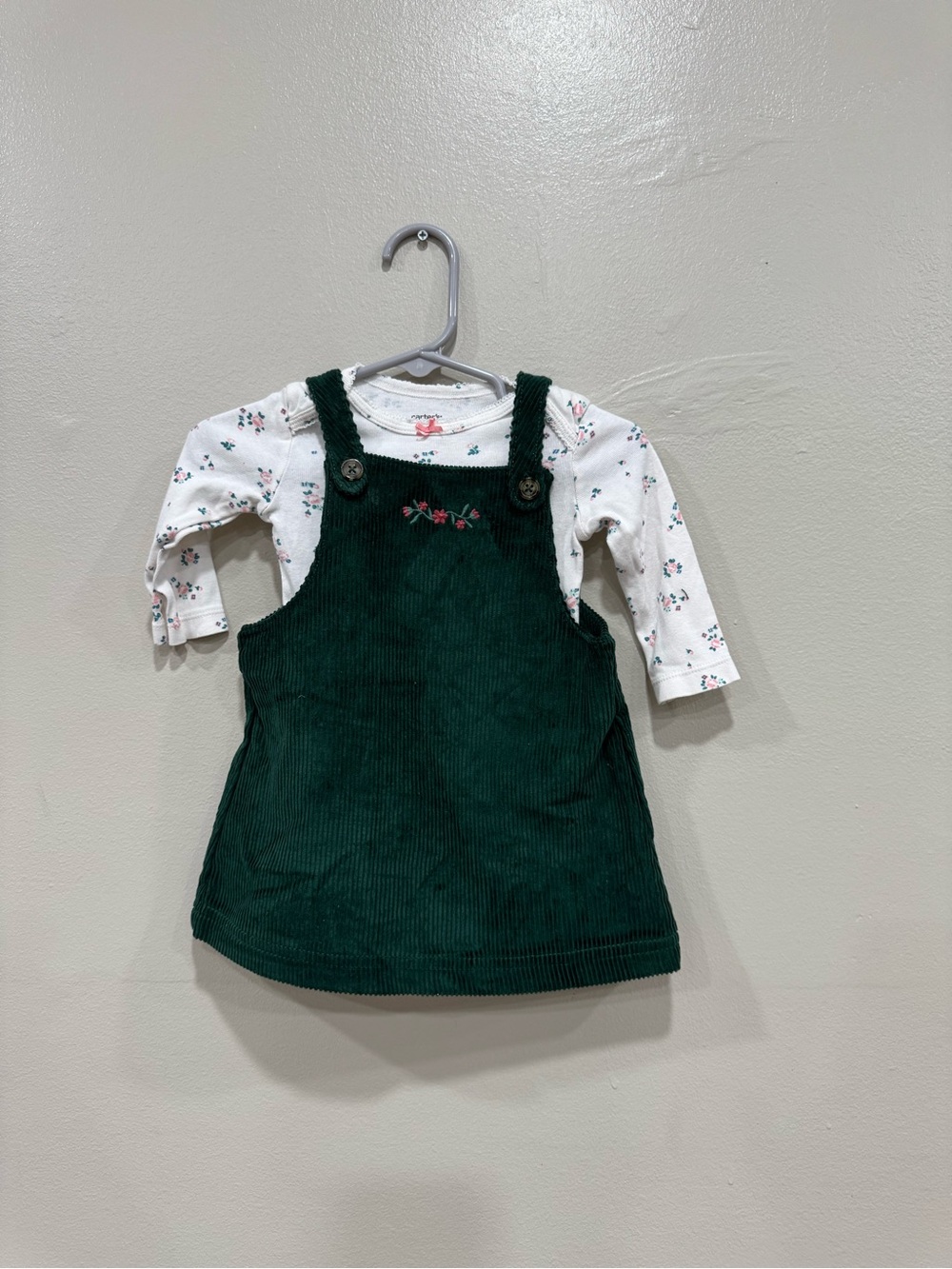 Carter’s long sleeve bodysuits with dress size 6month